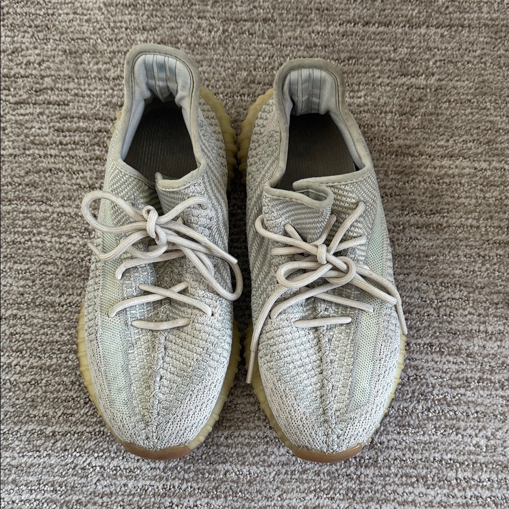 Original Yeezy 350 Citrin Sneakers